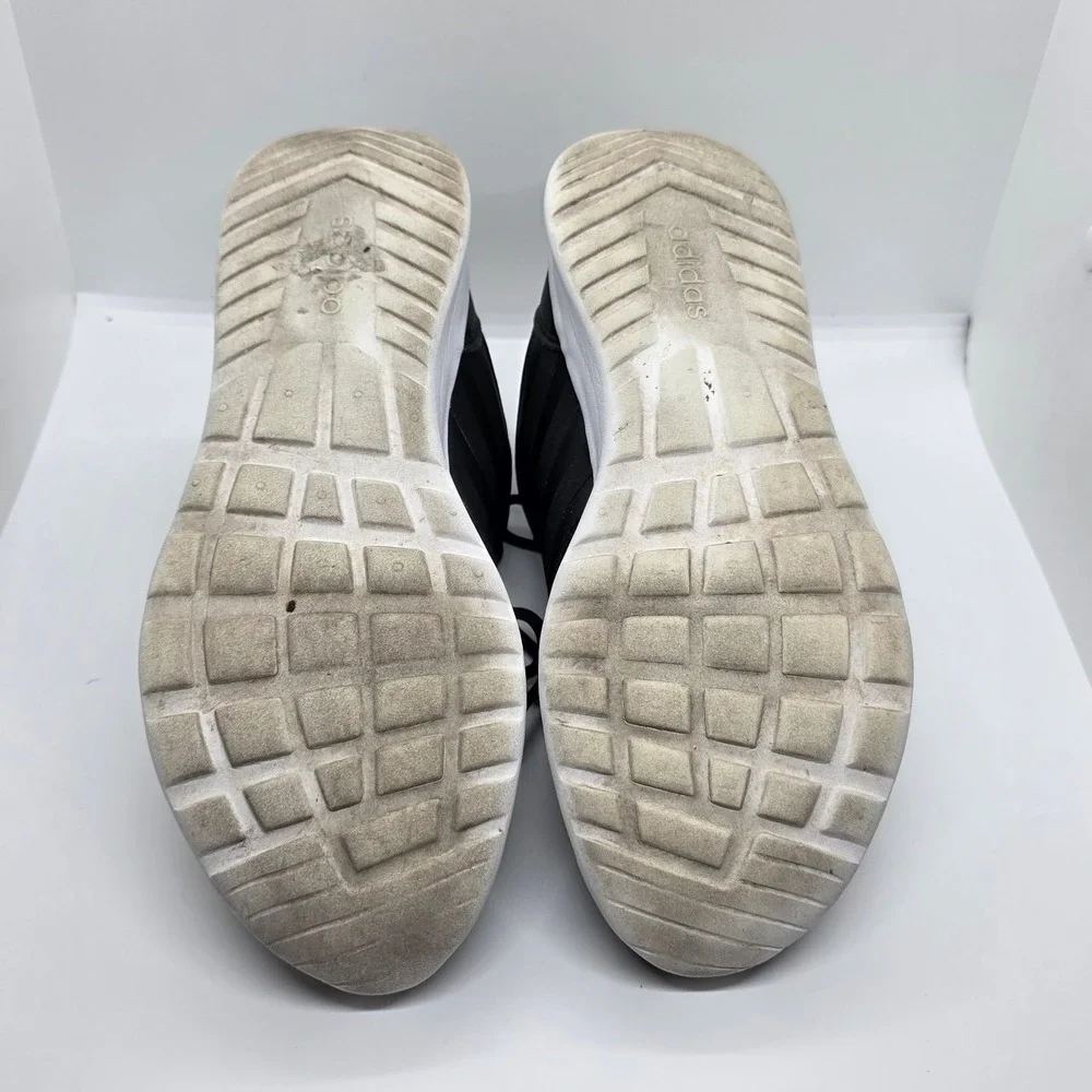 adidas QT Racer 2.0 Cloudfoam Shoes Black White Men's Size 9 H00548